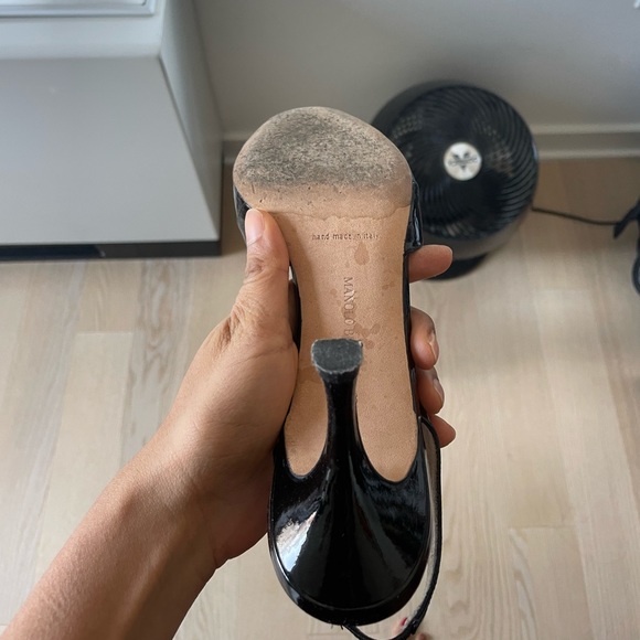 Manolo Blahnik Black Slingbacks - Picture 3 of 3